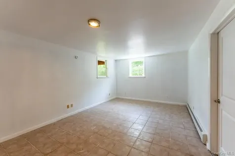 23 Lakeview Drive Holmes NY 12531