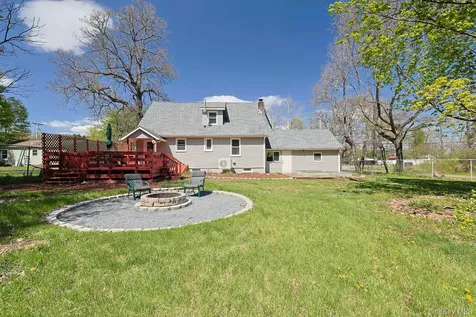 1604 Route 9g Hyde Park NY 12538