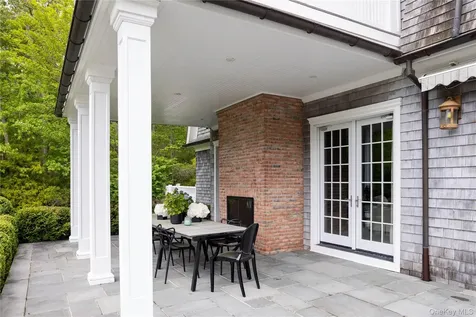 486 Middle Line Highway Bridgehampton NY 11932