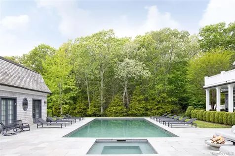 486 Middle Line Highway Bridgehampton NY 11932