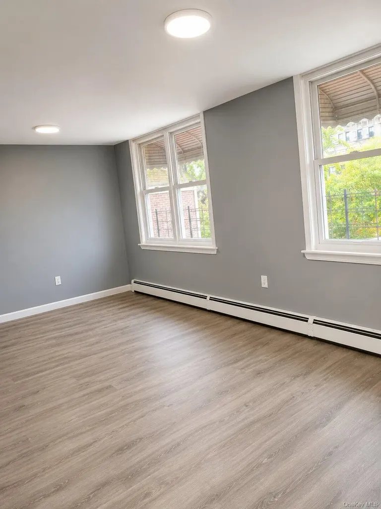 866 Fairmount Place Bronx NY 10460