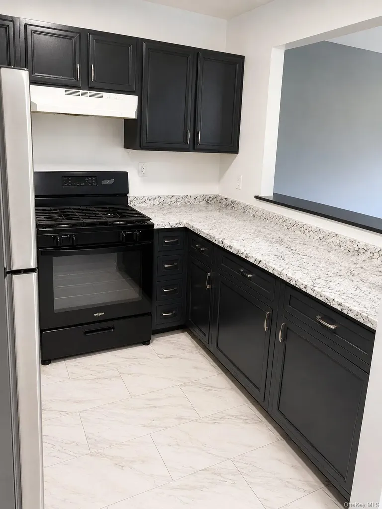 866 Fairmount Place Bronx NY 10460