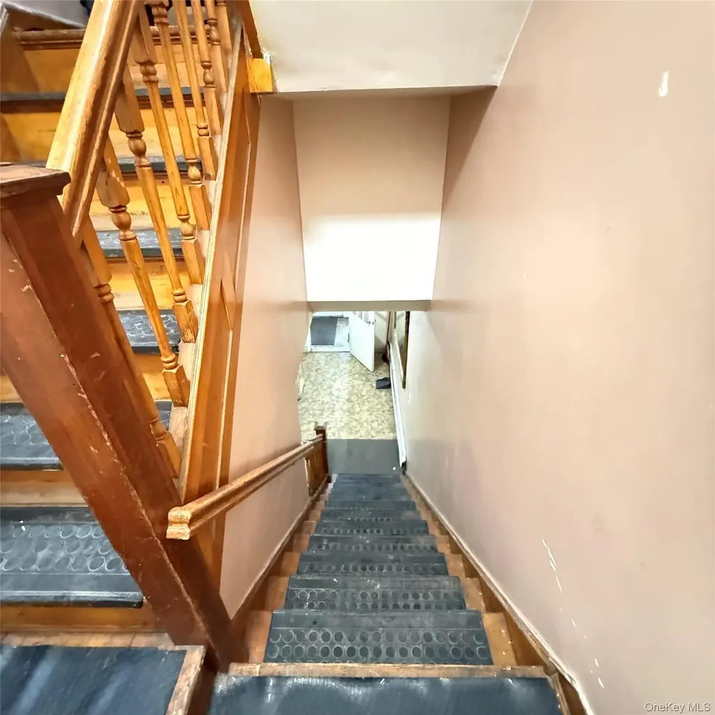 9208 43rd Avenue Elmhurst NY 11373