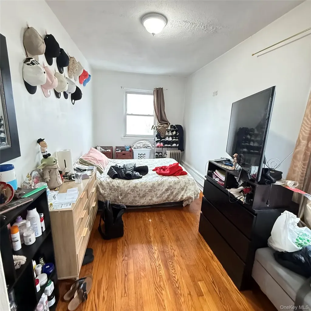 9208 43rd Avenue Elmhurst NY 11373
