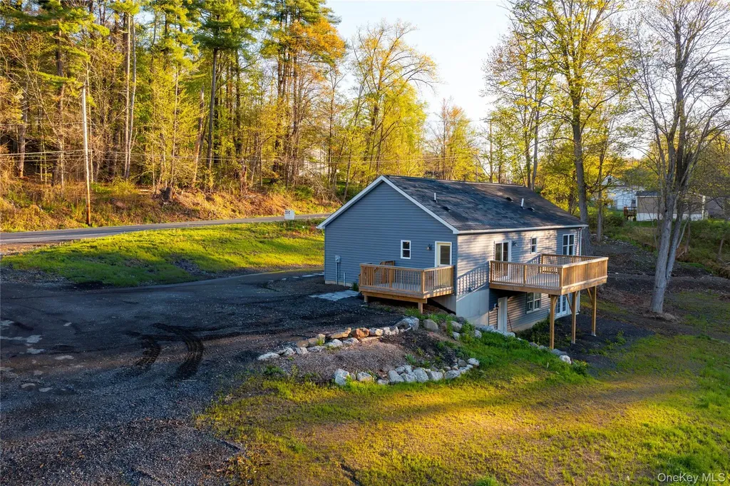 4791 Us Highway 209 Accord NY 12404