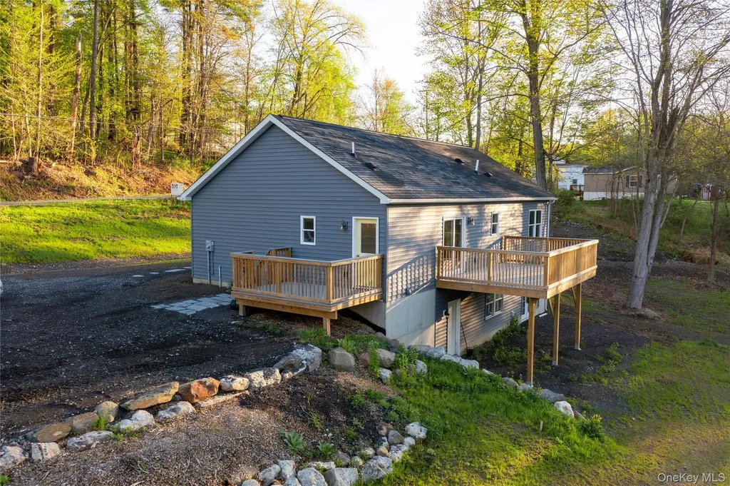 4791 Us Highway 209 Accord NY 12404