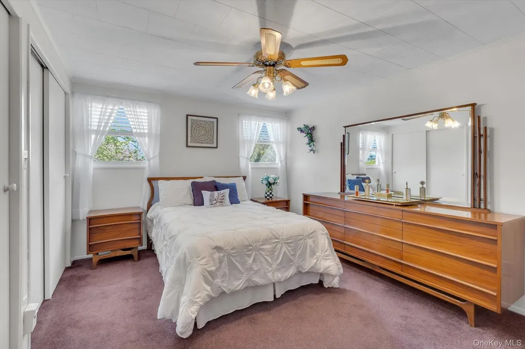 25 Deville Drive Selden NY 11784