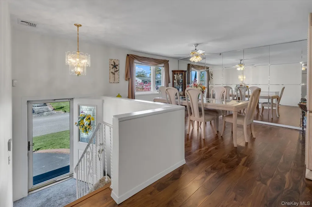 25 Deville Drive Selden NY 11784