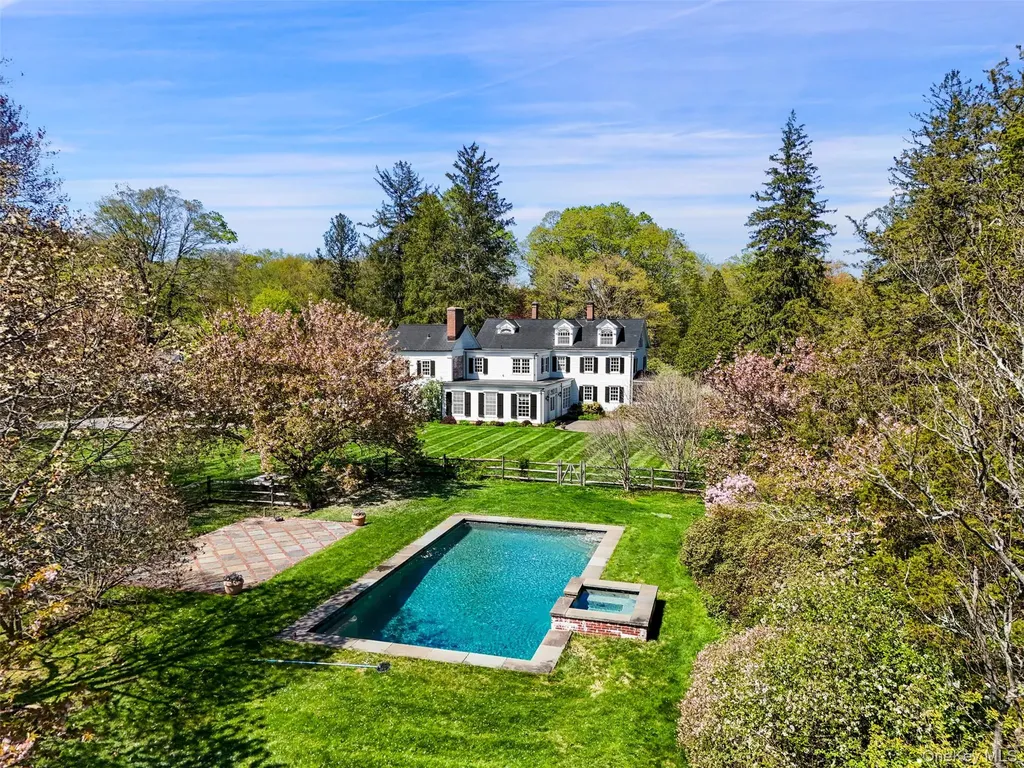 345 Mclain Street Bedford Hills NY 10507