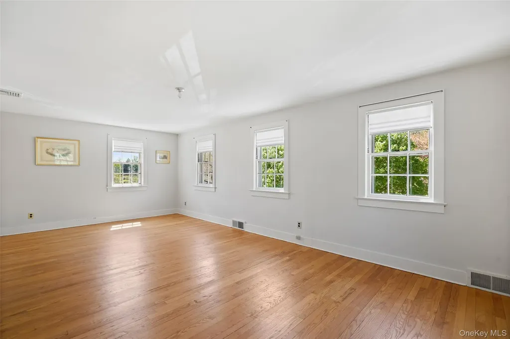 345 Mclain Street Bedford Hills NY 10507