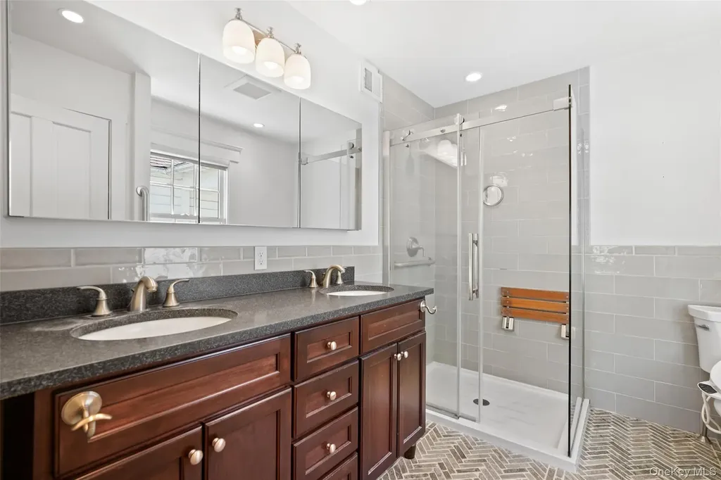 345 Mclain Street Bedford Hills NY 10507