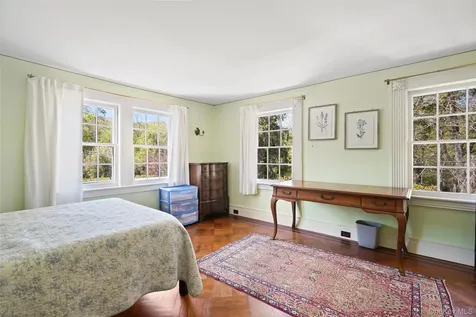 345 Mclain Street Bedford Hills NY 10507