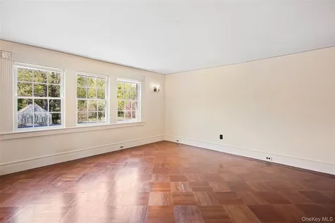 345 Mclain Street Bedford Hills NY 10507