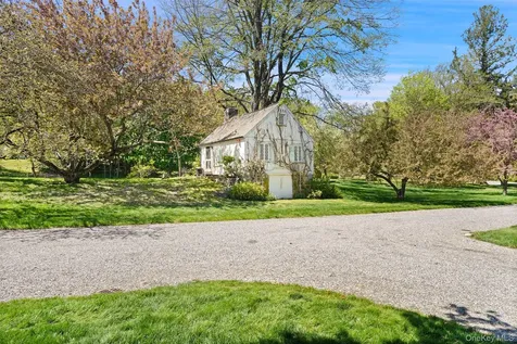 345 Mclain Street Bedford Hills NY 10507