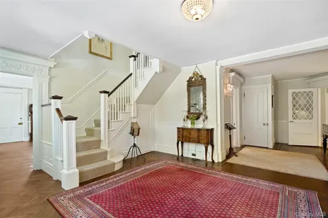 345 Mclain Street Bedford Hills NY 10507