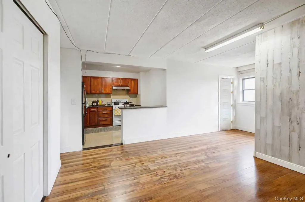 87-08 Justice Avenue Elmhurst NY 11373