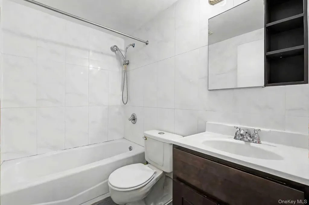 87-08 Justice Avenue Elmhurst NY 11373