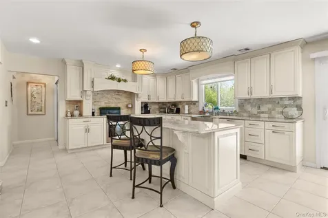 152 Pace Drive S West Islip NY 11795