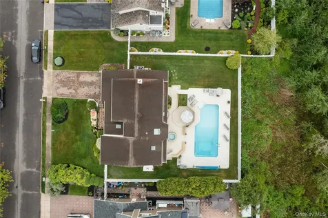 152 Pace Drive S West Islip NY 11795