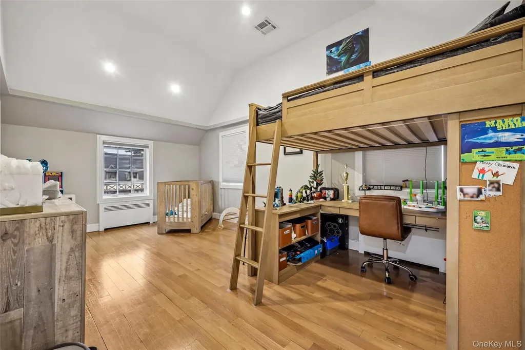 57 Berkley Road Mineola NY 11501