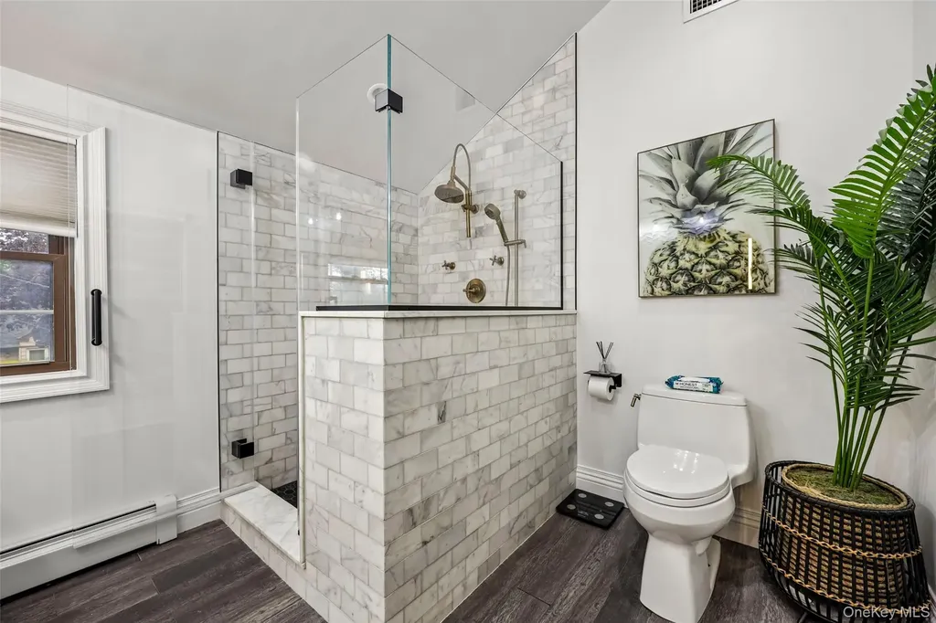 57 Berkley Road Mineola NY 11501