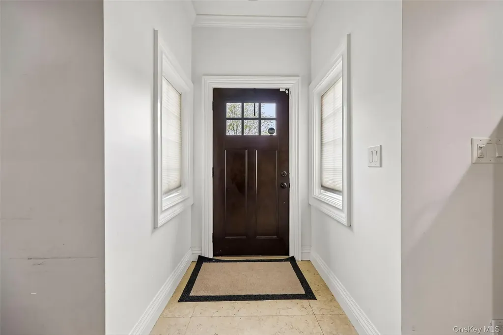 57 Berkley Road Mineola NY 11501