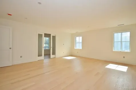 79 Cortlandt Avenue Cortlandt Manor NY 10567