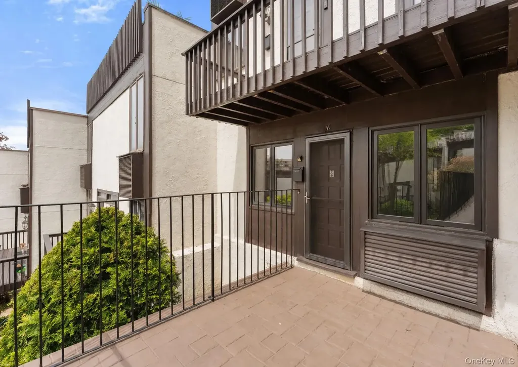 1200 Warburton Avenue Yonkers NY 10701