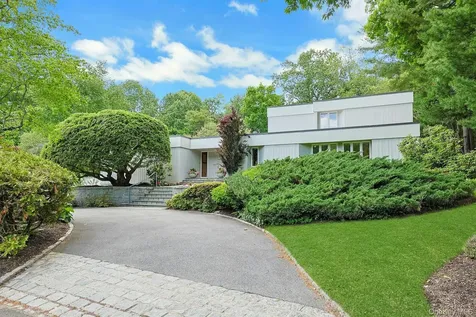 10 Cypress Point Drive Purchase NY 10577
