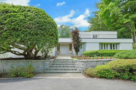 10 Cypress Point Drive Purchase NY 10577
