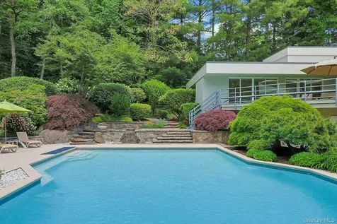 10 Cypress Point Drive Purchase NY 10577