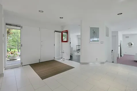 10 Cypress Point Drive Purchase NY 10577