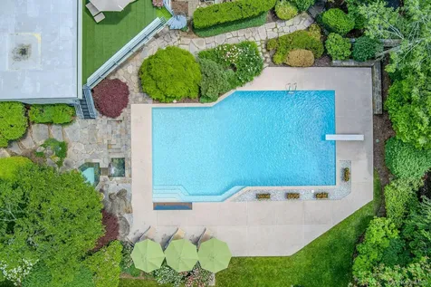 10 Cypress Point Drive Purchase NY 10577