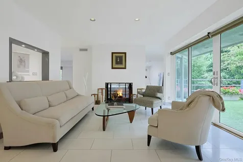 10 Cypress Point Drive Purchase NY 10577