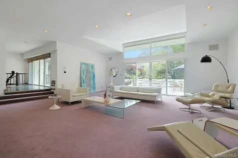 10 Cypress Point Drive Purchase NY 10577