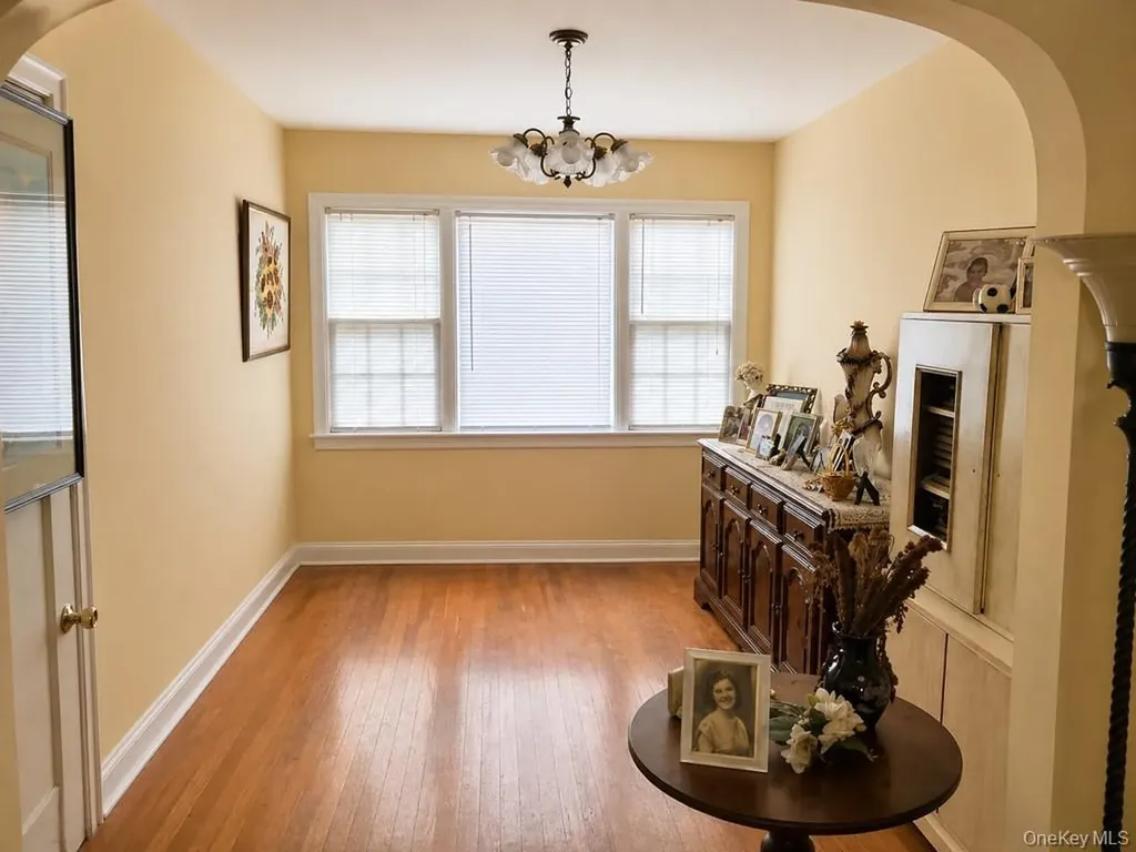 33 Nassau Boulevard West Hempstead NY 11552