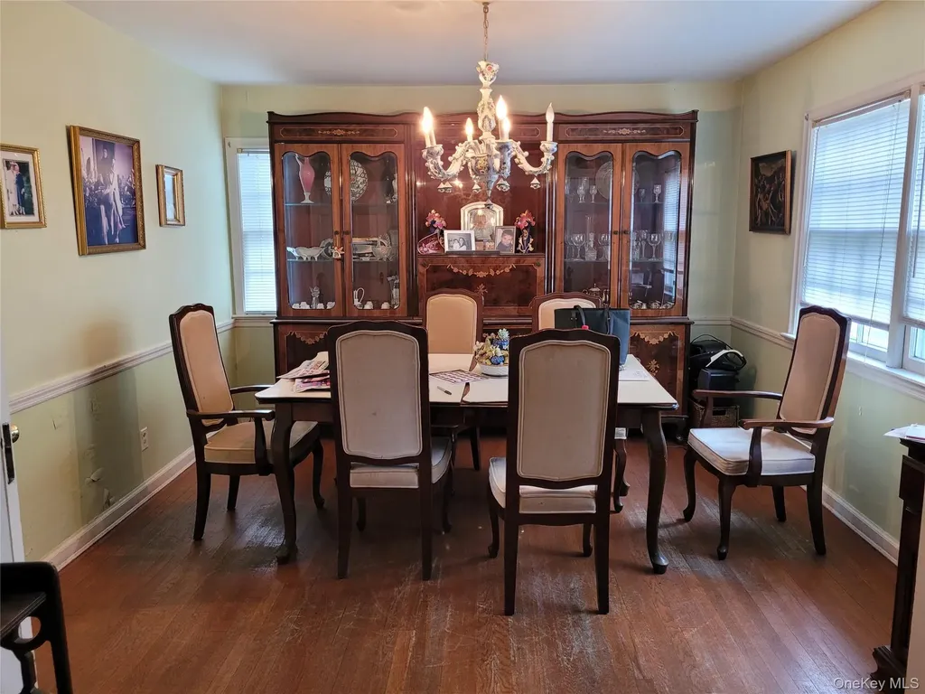 33 Nassau Boulevard West Hempstead NY 11552