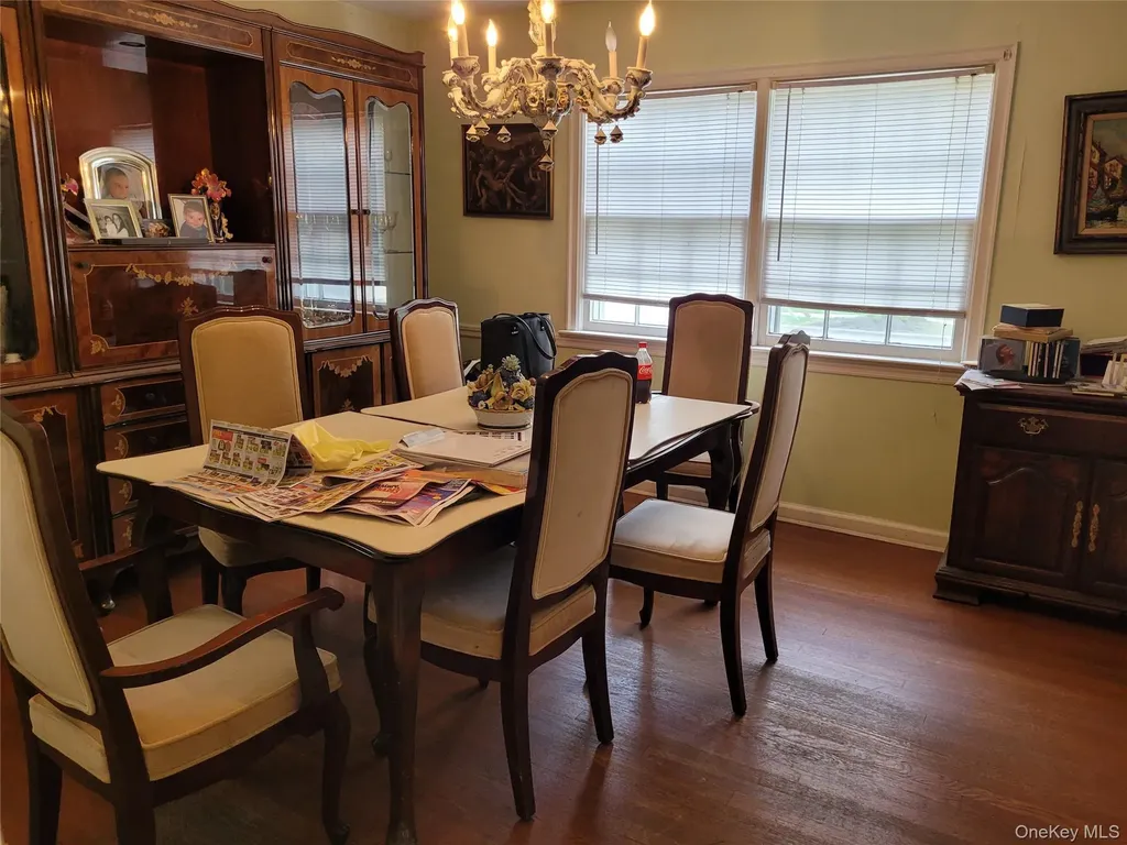 33 Nassau Boulevard West Hempstead NY 11552