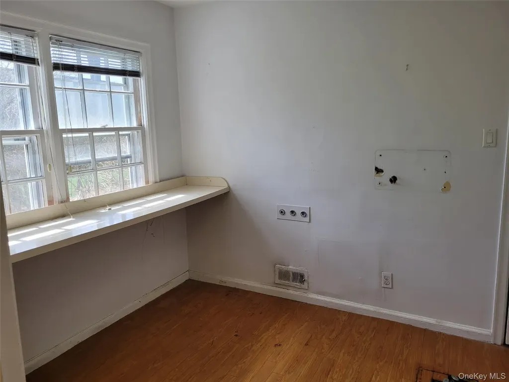33 Nassau Boulevard West Hempstead NY 11552