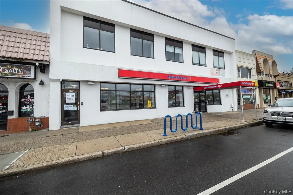 52 E Park Avenue Long Beach NY 11561