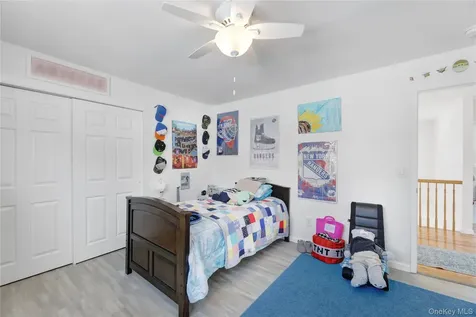 20 Chateau Drive Manorville NY 11949