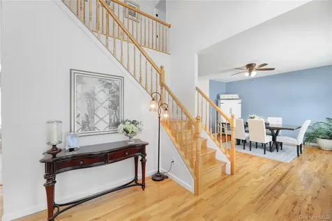 20 Chateau Drive Manorville NY 11949