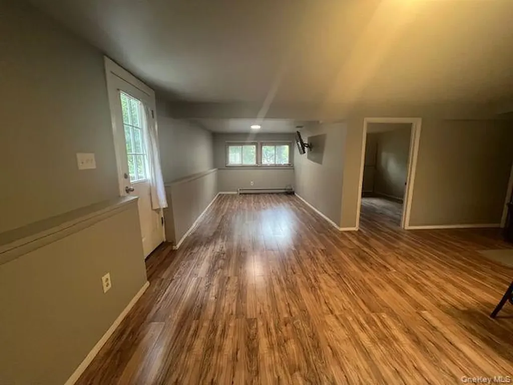 383 Route 32 Central Valley NY 10917