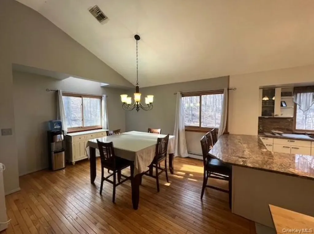 383 Route 32 Central Valley NY 10917