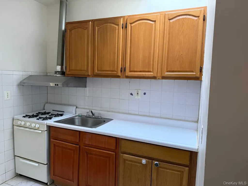 1448 36th Street Brooklyn NY 11218