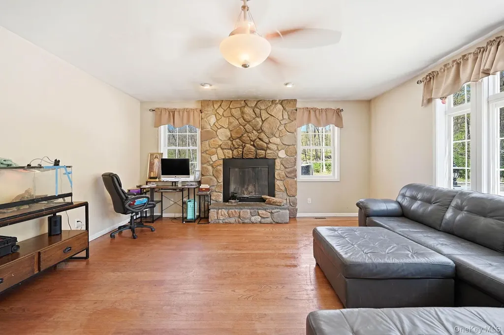 155 Alexander Road Monroe NY 10950