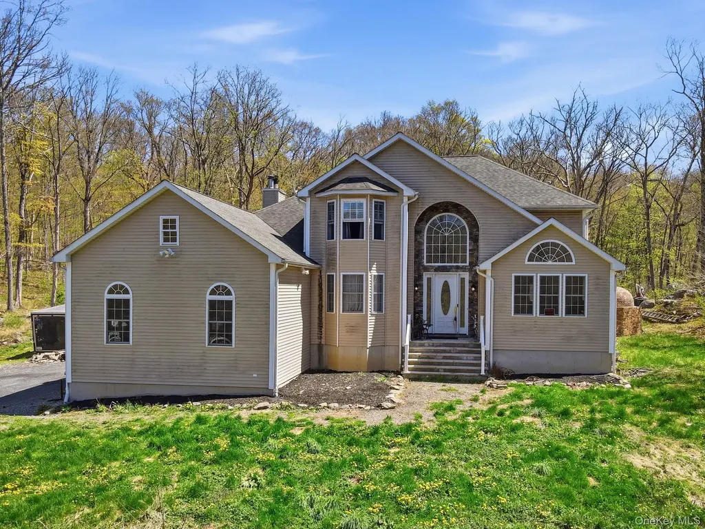 155 Alexander Road Monroe NY 10950