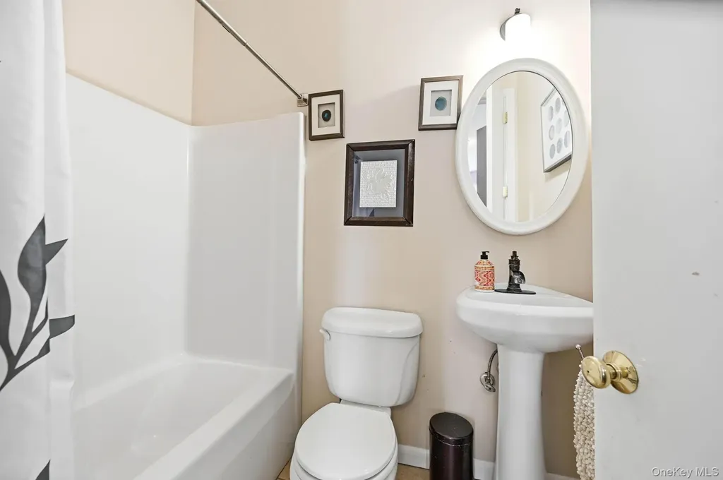 155 Alexander Road Monroe NY 10950