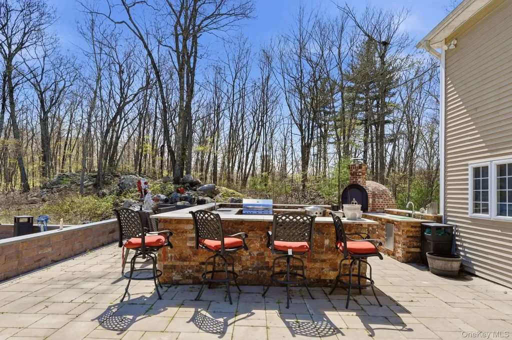 155 Alexander Road Monroe NY 10950