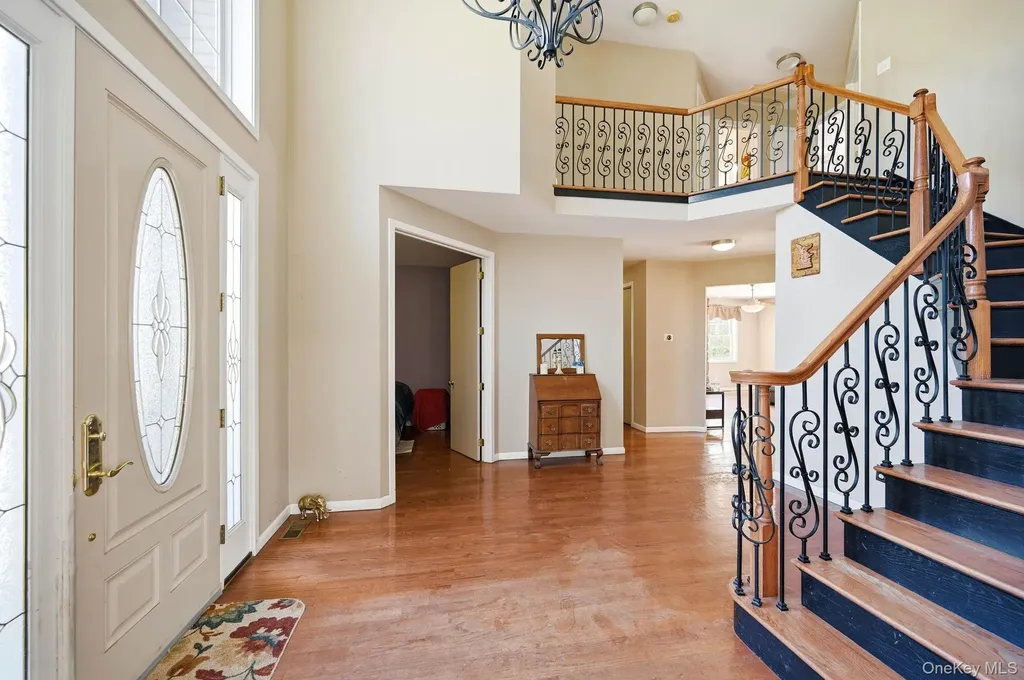 155 Alexander Road Monroe NY 10950